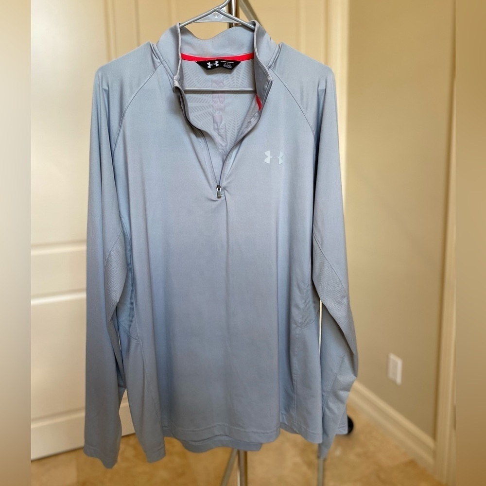 Under Armour Men's Long Sleeve Zip gray shirt large